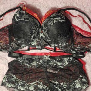 RED / GOLD & BLACK / SILVER LACE Bra & Panties SET